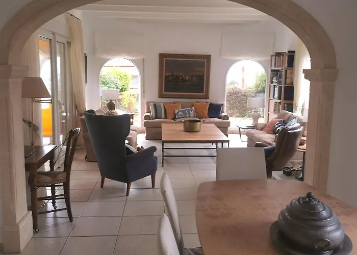 Zayas Villa